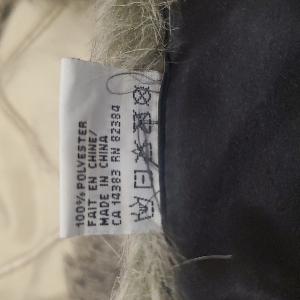 Aldo Faux Fur Scarf Gray - Picture 5 of 6